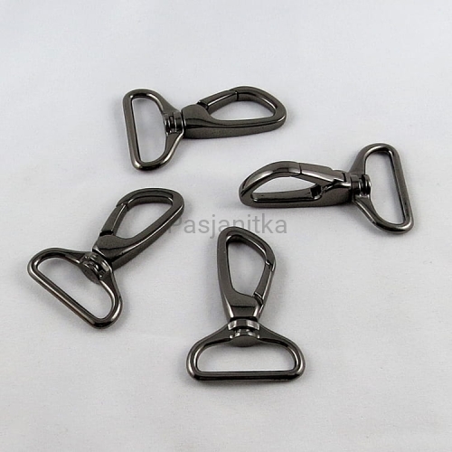 Karabińczyk 32 mm x 63 mm, czarny