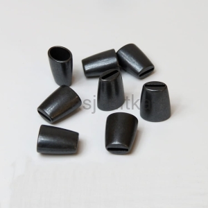 Końcówka metalowa czarny 7 mm x 5 mm