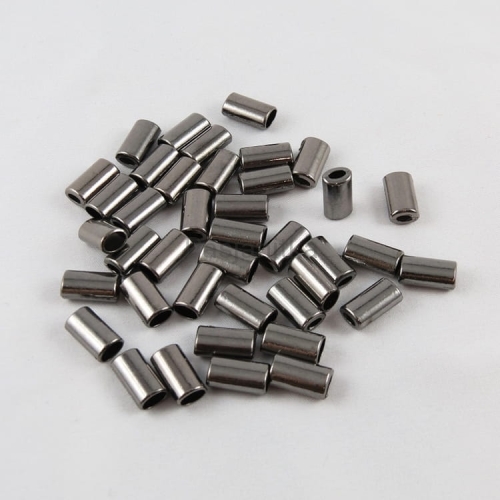 Końcówki metalowe 8 x 14 mm, czarny