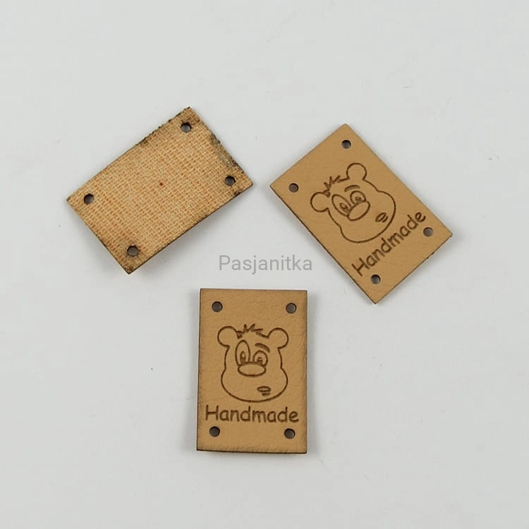 Metka ekoskóra "Handmade" / 2 cm x 3 cm / jasny brąz, miś