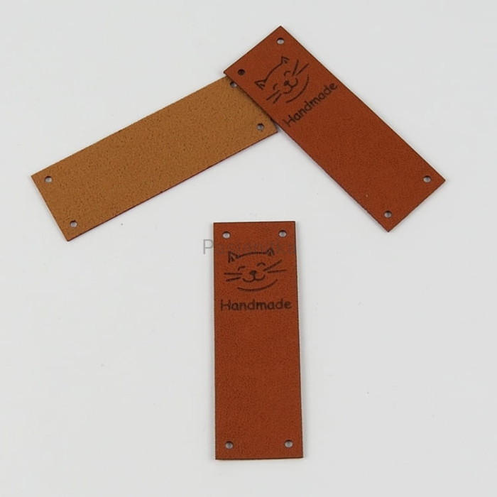 Metka ekoskóra "Handmade" / 6 cm x 2 cm / brąz, kot / góra