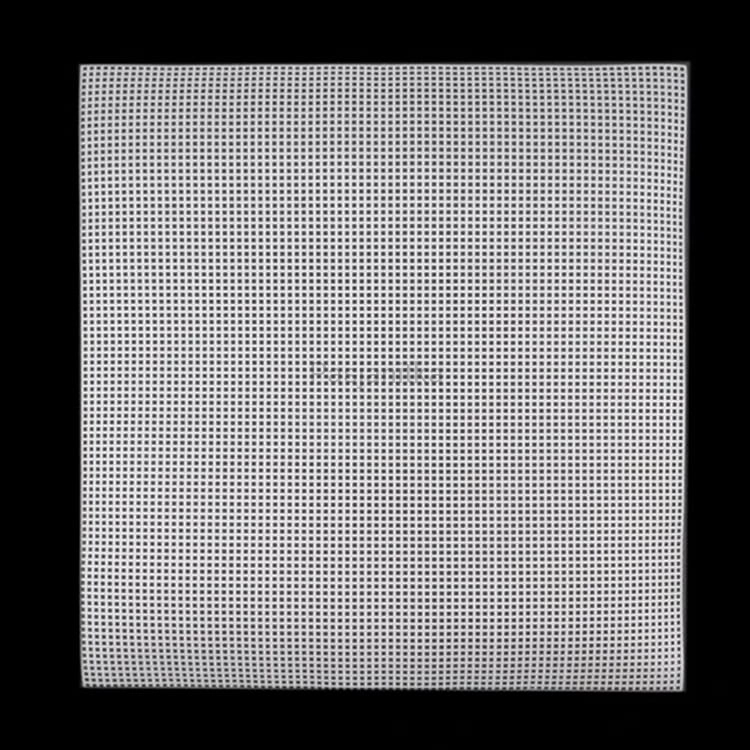Kanwa plastikowa 37 cm x 41,5 cm biały