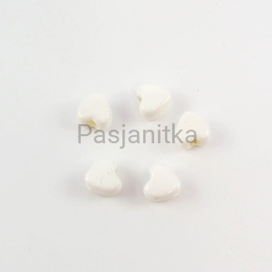 Koraliki plastikowe serduszka 8 mm / 5 szt / biały