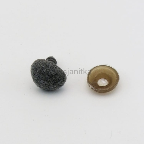 Nos trójkąt aksamitek 11 x 14 mm szary