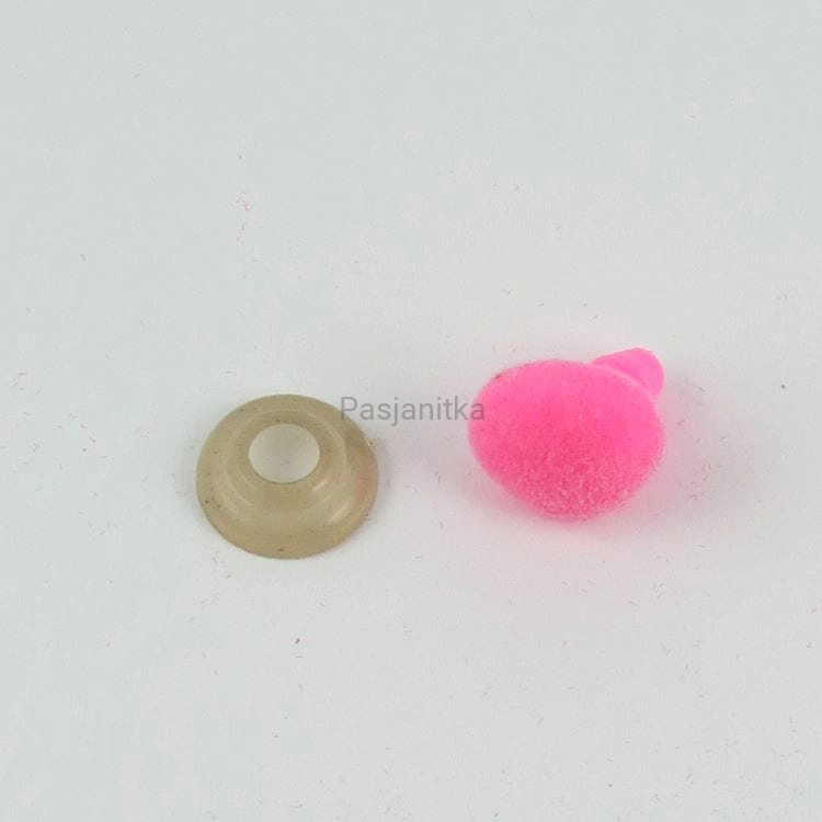 Nos trójkąt aksamitek 15 x 13 mm różowy