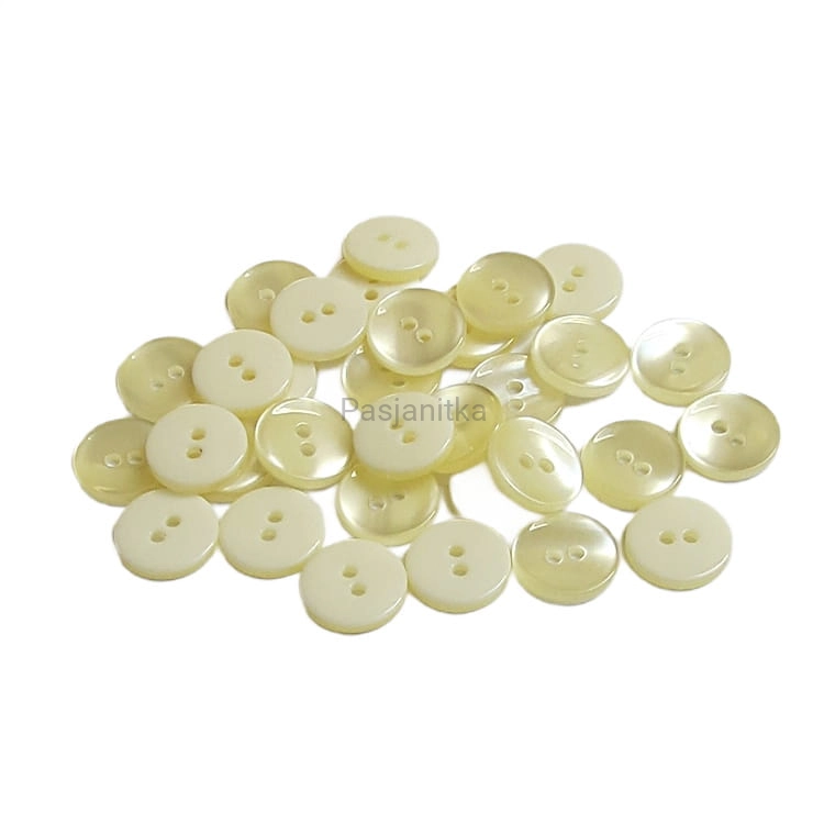 Guziki plastikowe nr 021 / 1,3 cm / 10 szt