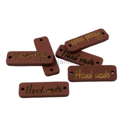 Guzik drewniany "Hand Made" prostokąt 10 x 30 mm / jasny brąz