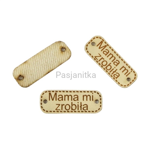 Metka ekoskóra "Mama mi zrobiła" / 3 cm x 1,1 cm / jasny